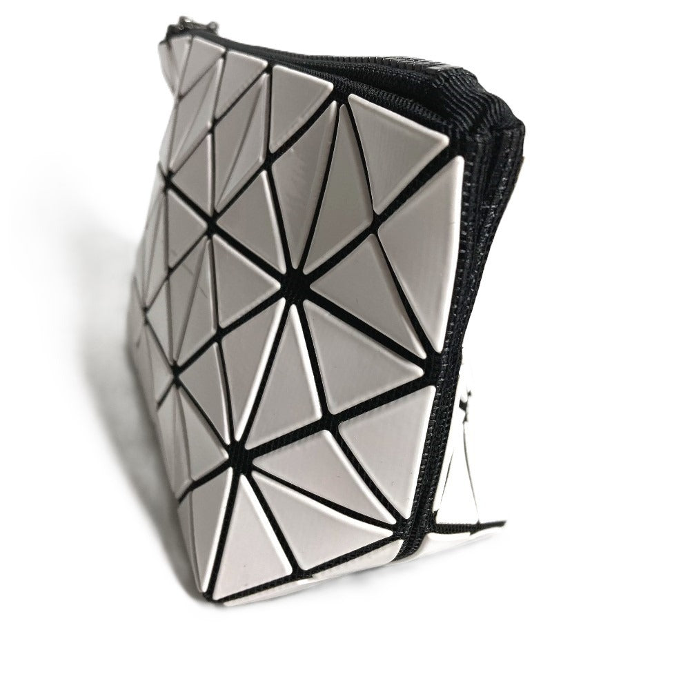 ISSEY MIYAKE BAOBAO バオバオ メイクポーチ 化粧ポーチ セカンドバッグ ポーチ PVC ユニセックス ホワイト