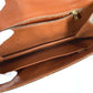 LOUIS VUITTON M51810 Monogram Pochette Dame GM. This unisex Monogram canvas Pochette Dame GM clutch bag is perfect as a pouch or second bag. It's brown and unisex.