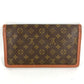 LOUIS VUITTON M51810 Monogram Pochette Dame GM. This unisex Monogram canvas Pochette Dame GM clutch bag is perfect as a pouch or second bag. It's brown and unisex.