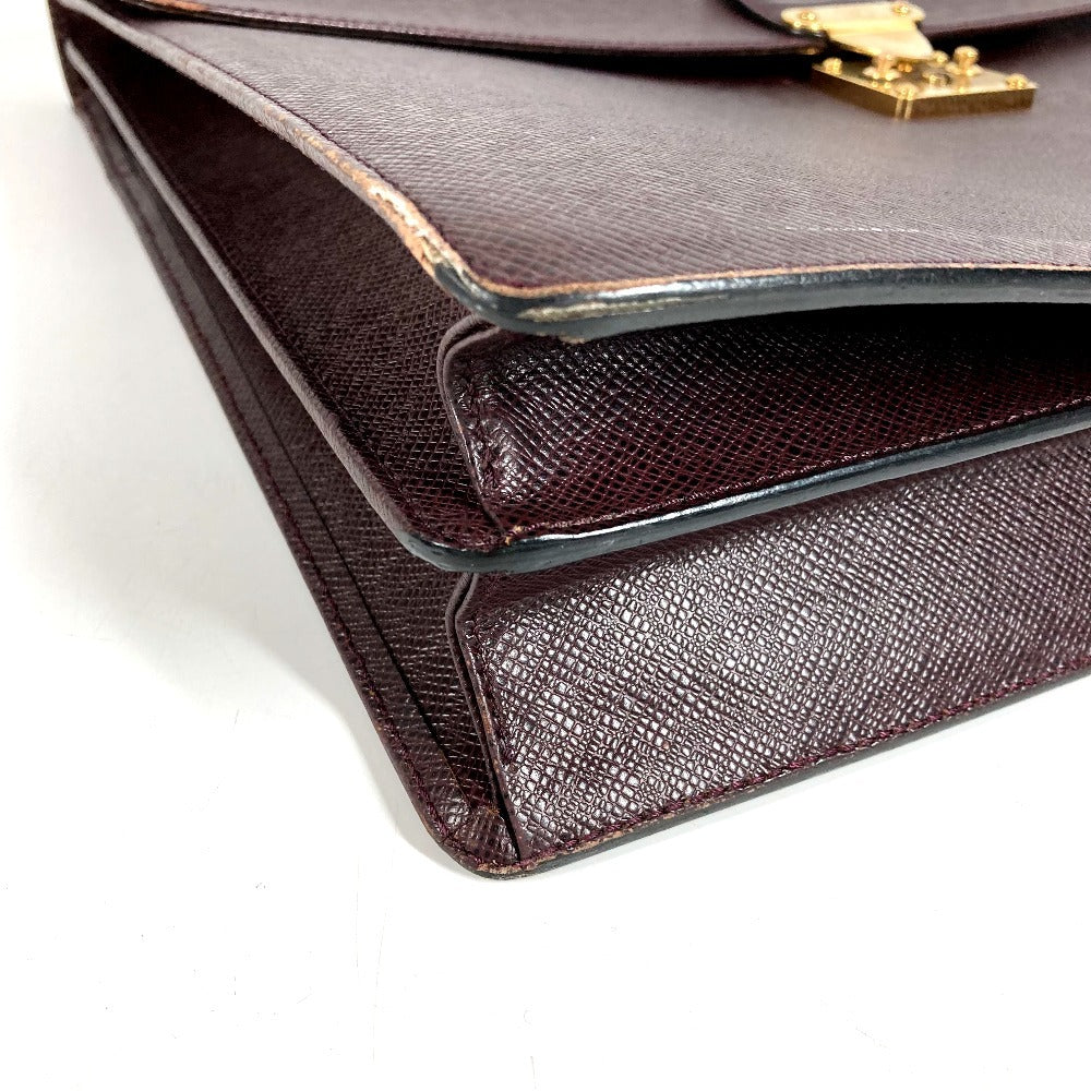 LOUIS VUITTON M30036 Taiga Serviet Moskova Bag Handbag Document Bag Briefcase Business Bag Taiga Leather Unisex Acajou Purple