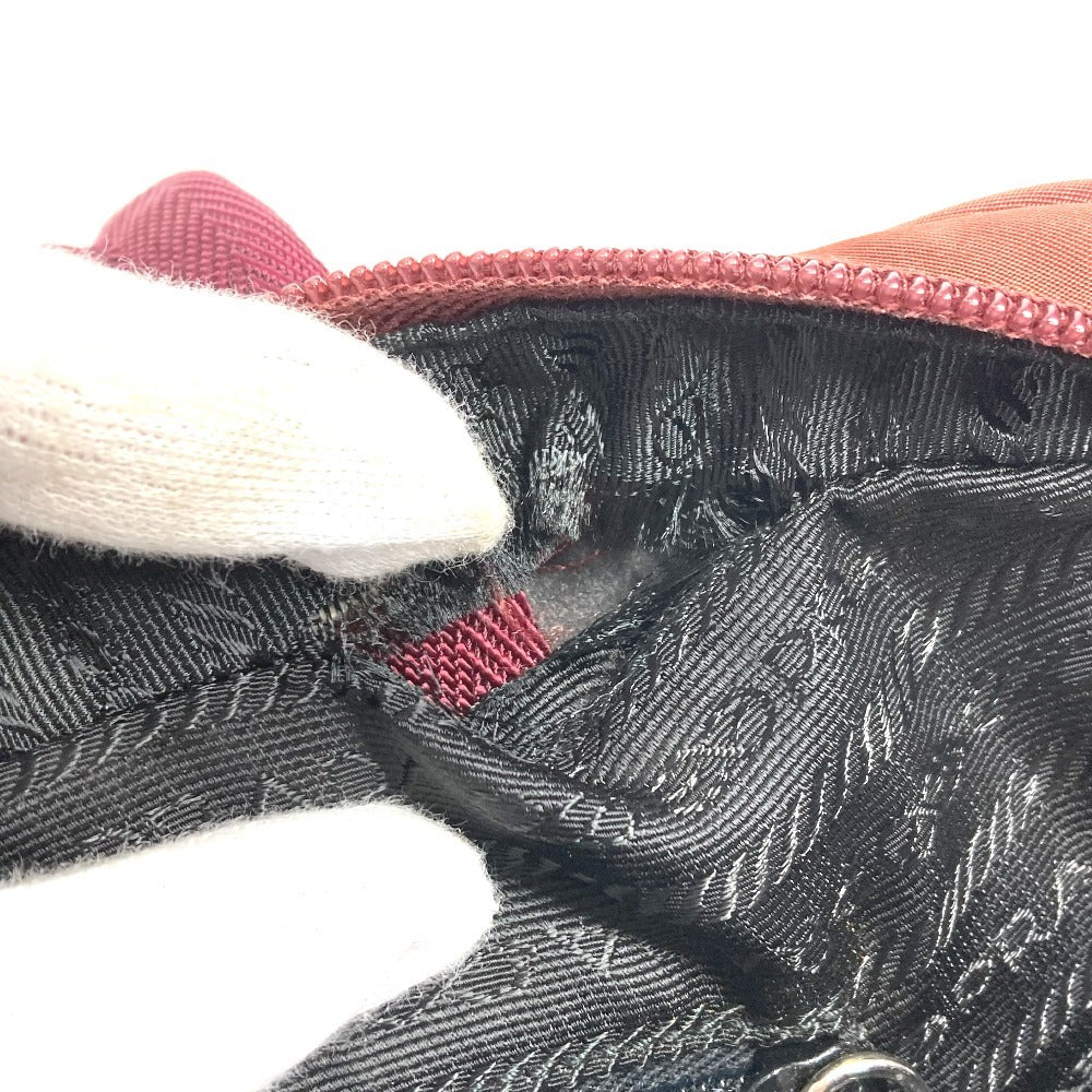 PRADA トライアングルロゴ 三角ロゴ プレート カバン トートバッグ ミニボストンバッグ 肩掛け ショルダーバッグ ナイロン ユニセックス ワインレッド系