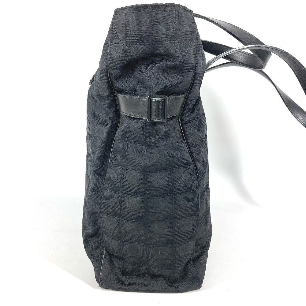 CHANEL A15825 ニュートラベルラインGM ニュートラベルライン GM トートバッグ 肩掛け カバン ショルダーバッグ ナイロン/レザー ユニセックス ブラック