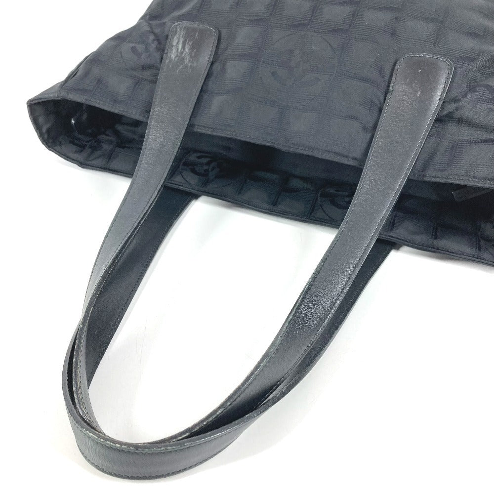 CHANEL A15825 ニュートラベルラインGM ニュートラベルライン GM トートバッグ 肩掛け カバン ショルダーバッグ ナイロン/レザー ユニセックス ブラック