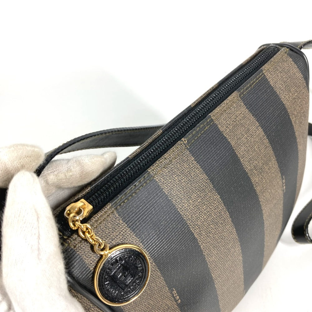 FENDI ヴィンテージ ペカン ロゴ カバン 斜め掛け ポシェット ショルダーバッグ PVC/レザー ユニセックス カーキ