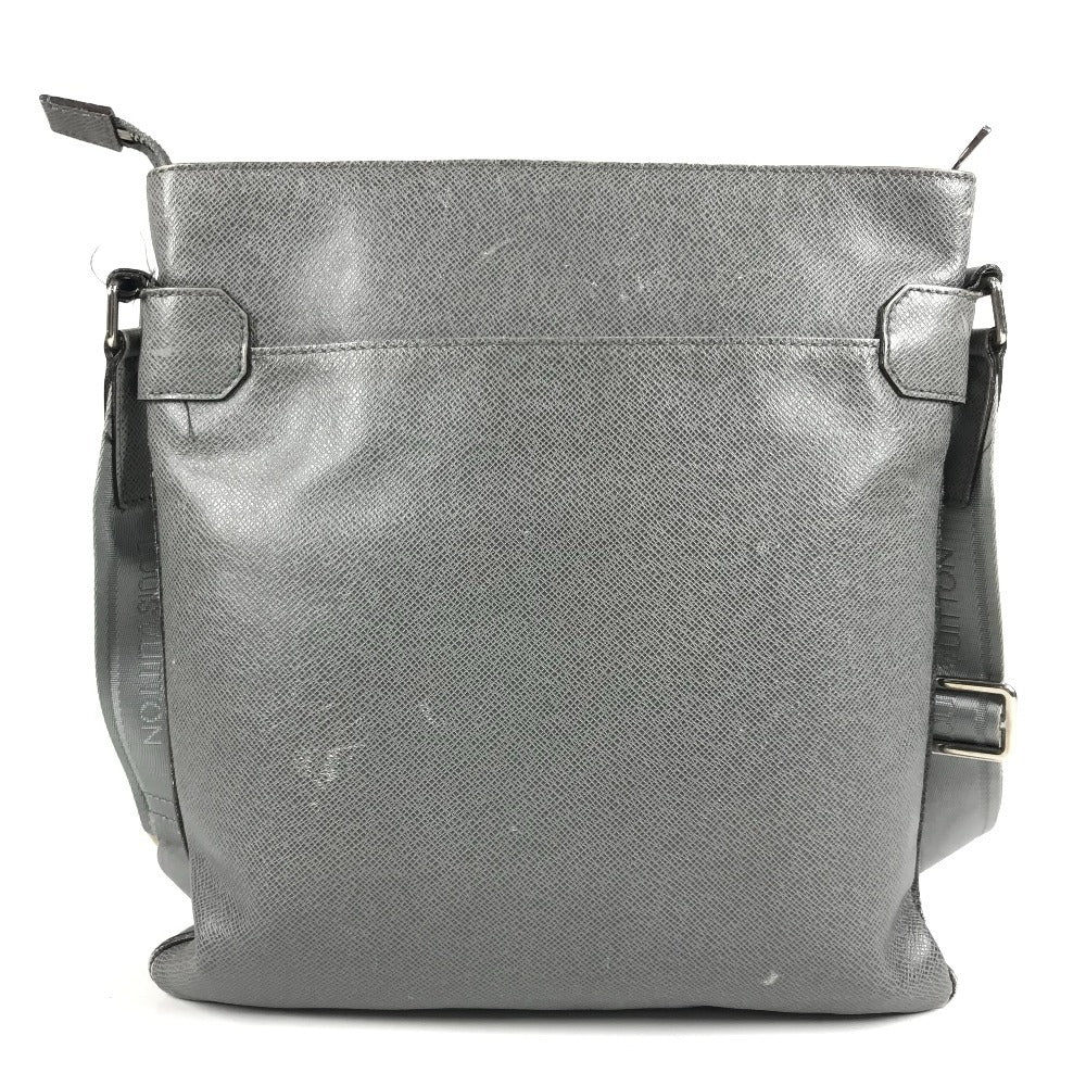 LOUIS VUITTON M32630 タイガ サシャ カバン 斜め掛け ポシェット ショルダーバッグ タイガレザー メンズ グラシエ グレー
