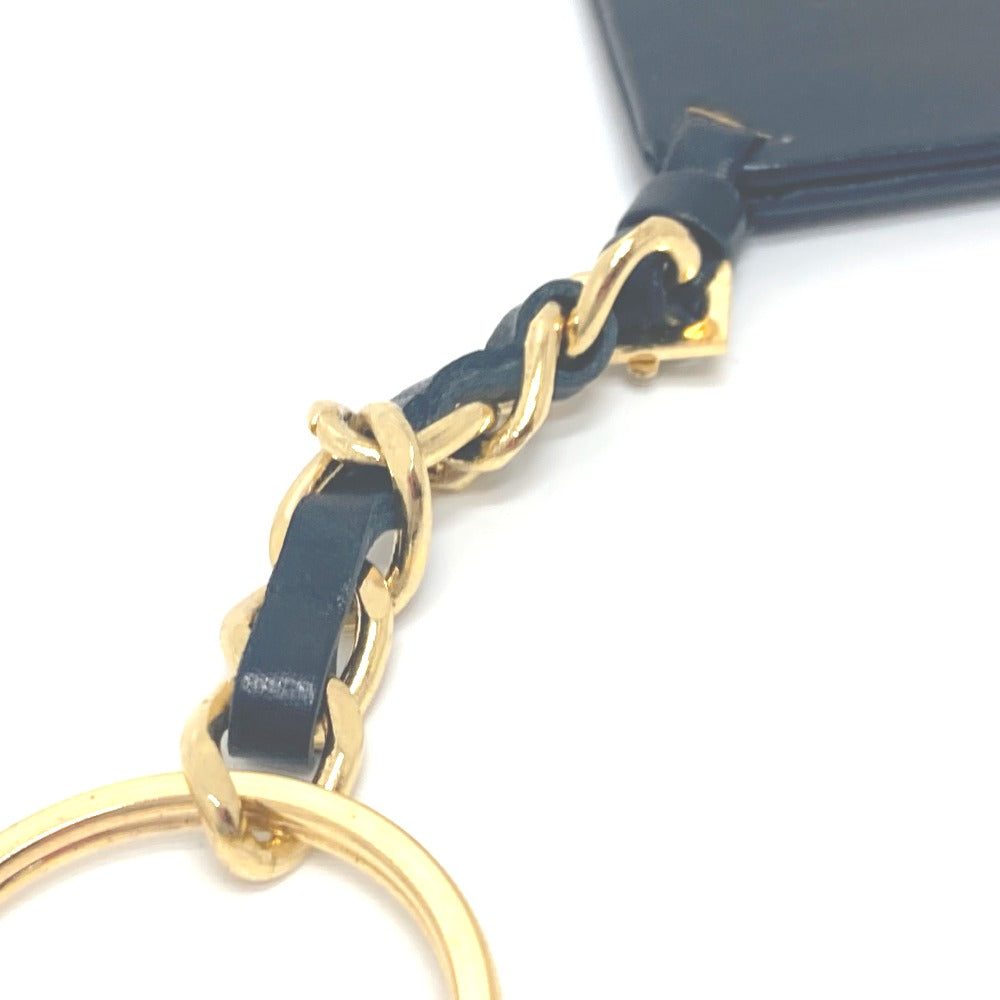CHANEL 94Ｐ 三角プレート チャーム キーリング アクセサリー 小物 キーリング メタル レディース ゴールド金具 - brandshop-reference