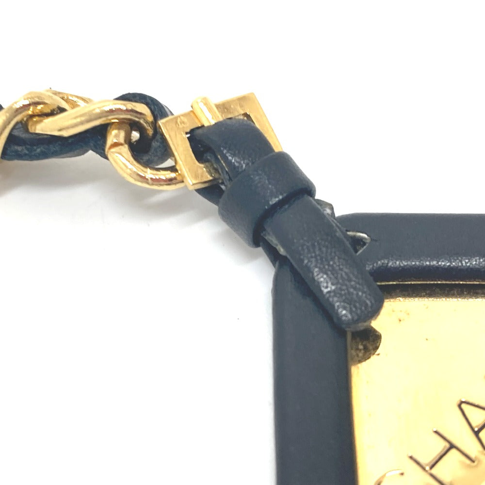CHANEL 94Ｐ 三角プレート チャーム キーリング アクセサリー 小物 キーリング メタル レディース ゴールド金具 - brandshop-reference