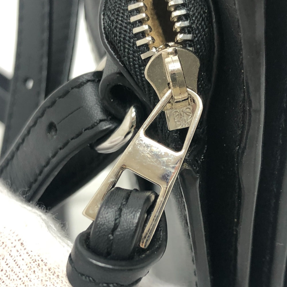 LOEWE ロゴ ガゼットフラット クロスボディ ポシェット ショルダーバッグ レザー レディース ブラック