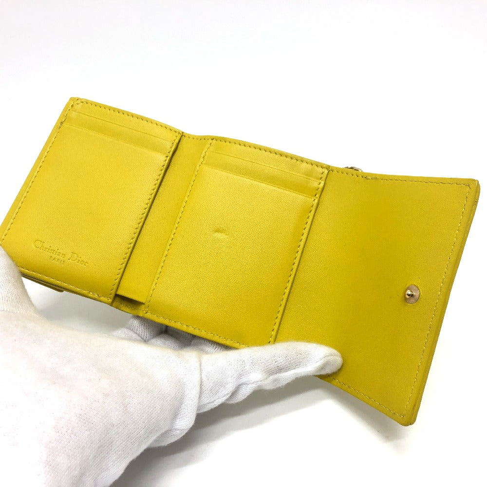 Dior レディディオール カナージュ ロータスウォレット コンパクトウォレット 財布 ウォレット 3つ折り財布 レザー レディース イエロー ゴールド金具