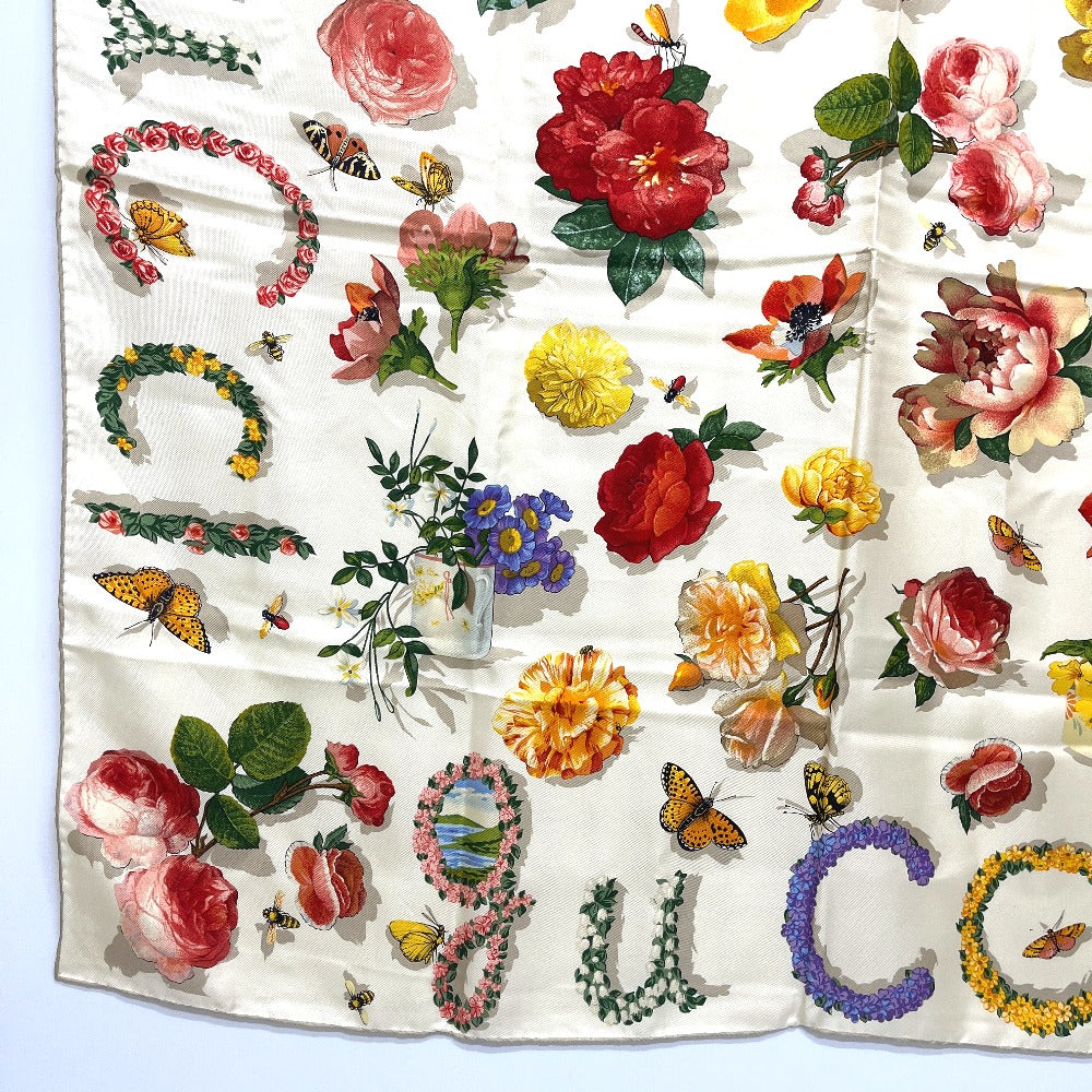 GUCCI Flora line Flowers Insects Fashion Accessories Apparel Floral Large Scarf Silk Women's Beige