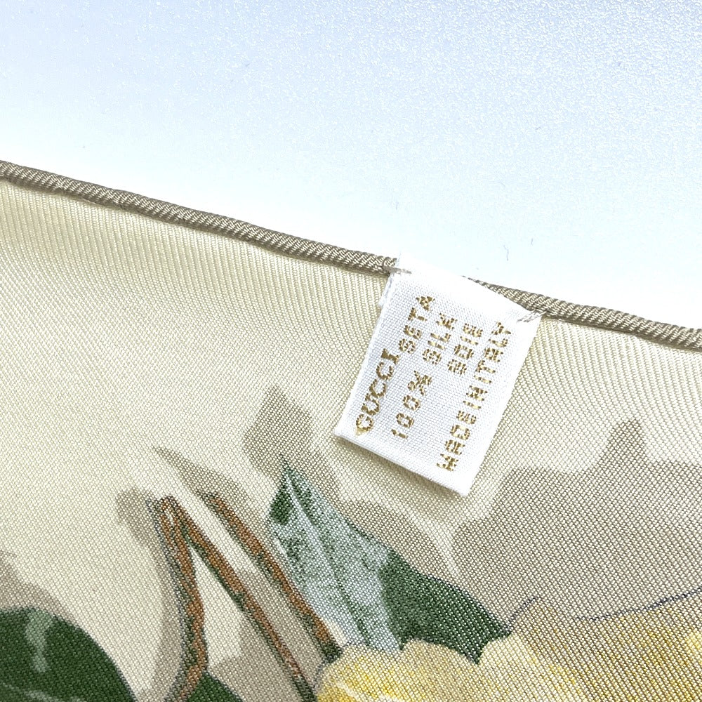GUCCI Flora line Flowers Insects Fashion Accessories Apparel Floral Large Scarf Silk Women's Beige