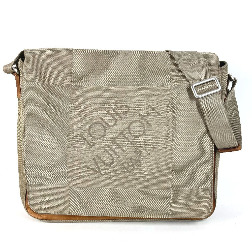 LOUIS VUITTON M93031 Damier Geant Messager bag flap crossbody Shoulder Bag Damier GeantCanvas Sable khaki Used