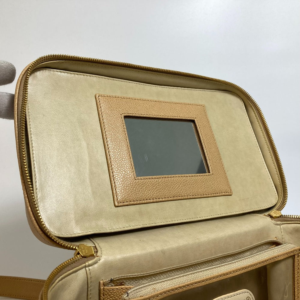 CHANEL CC ココマーク バニティバッグ カバン 2WAY ハンドバッグ 肩掛け 斜め掛け ショルダーバッグ キャビアスキン レディース ベージュ