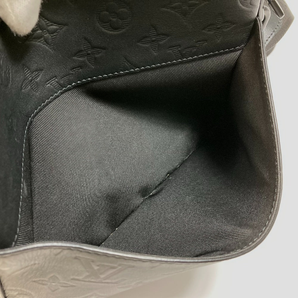 LOUIS VUITTON M69827 モノグラムシャドウ デュオ メッセンジャー カバン 斜め掛け ボディバッグ モノグラムシャドウレザー メンズ ブラック